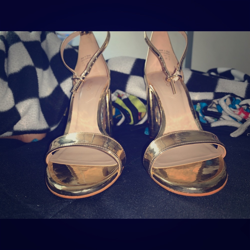 Aldos A girls bestfriend high heels
